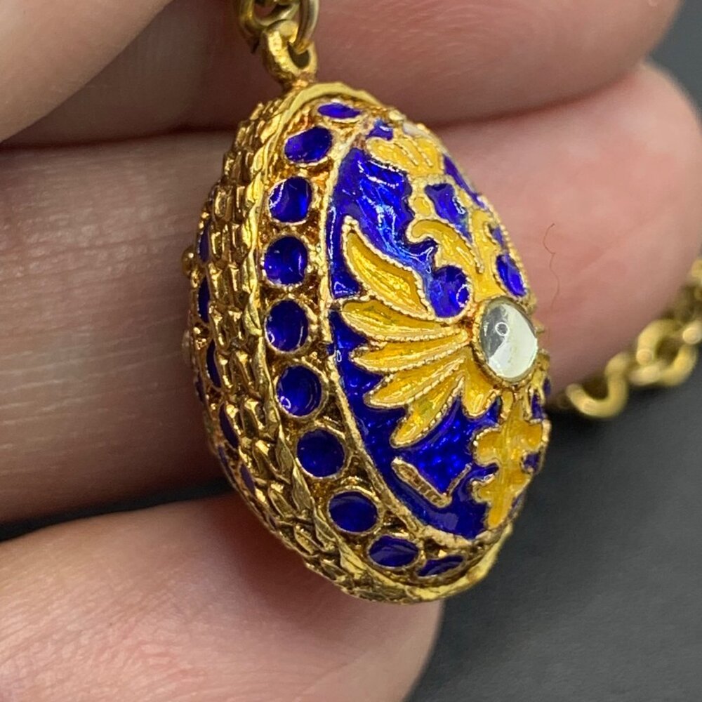 12K Gold Filled Ornate Enamel Egg Pendant  Enamel Cross on 19" Cable Chain - Picture 14 of 16